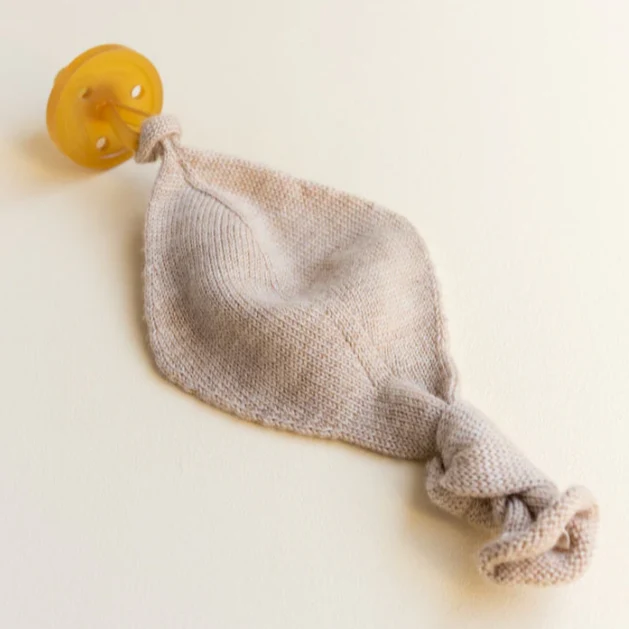 Hvid - Titi Comforter - Speendoekje - Sand - 100% merinowol