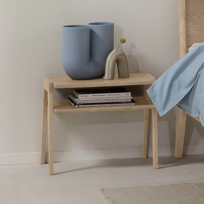 Massief houten nachttafel Pure
