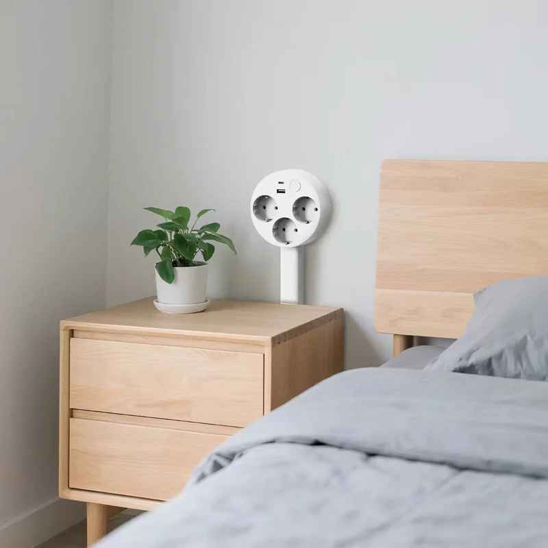 PowerReach: Slimme, Uitschuifbare Stopcontactdoos voor Modern Wonen