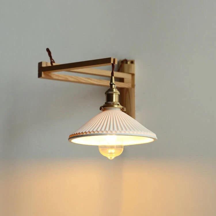 Uitschuifbare wandlamp met gestreept glas en houten arm voor woonkamer slaapkamer hal leeshoek sfeerverlichting | Sansoti
