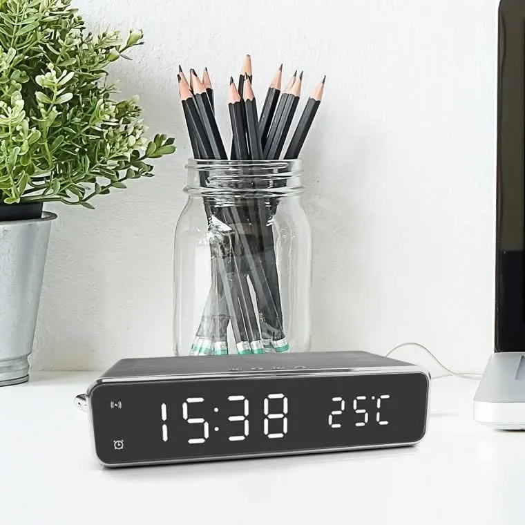 Digitale Wekker met Draadloze Oplader voor Smartphone Nachtkastje Groot LED Display Slaapkamer Zwart Grijs | Sansoti