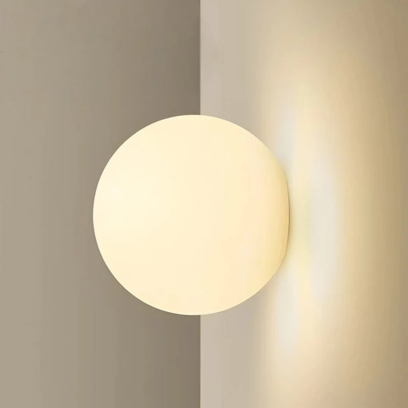 Wandlamp Bol Matglas G9 LED Wit 12-18cm Zwevend Design Moderne Verlichting voor Hal Badkamer Slaapkamer Woonkamer | Sansoti