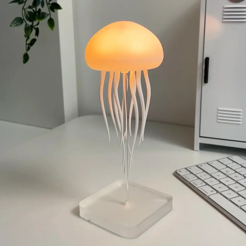 Zwevende Kwallenlamp met Kleurwisselende LED-Verlichting en Afstandsbediening | Sansoti