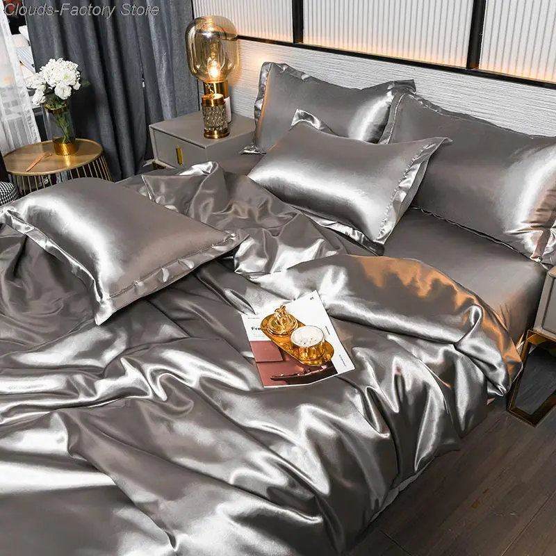 SilkSerenity Satijnen Dekbedovertrek - Luxe en Comfort