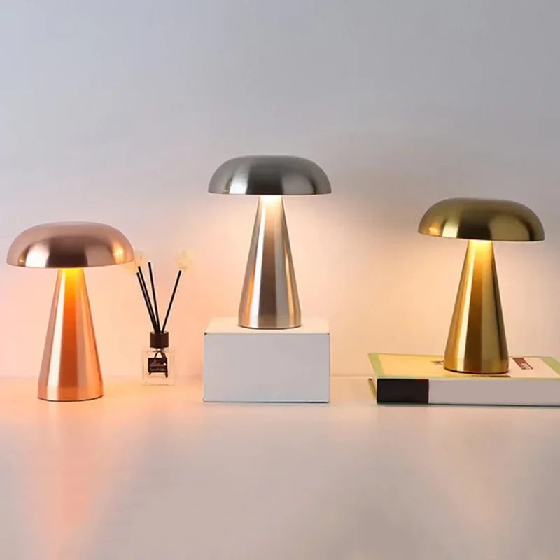 Decoratieve Paddenstoel Tafellamp LED Draadloos Oplaadbaar Metaal 21cm Drie Kleurtemperaturen Scandinavisch Design Nachtverlichting Sfeerlamp | Sansoti