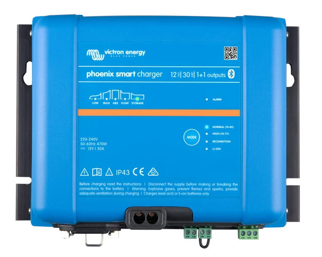 Victron Phoenix Smart IP43 24/16(1+1) acculader