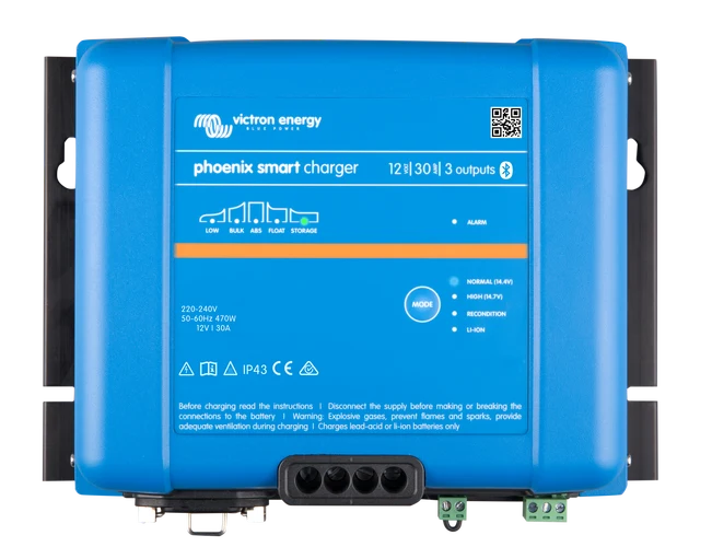 Victron Phoenix Smart IP43 12/30(3) acculader